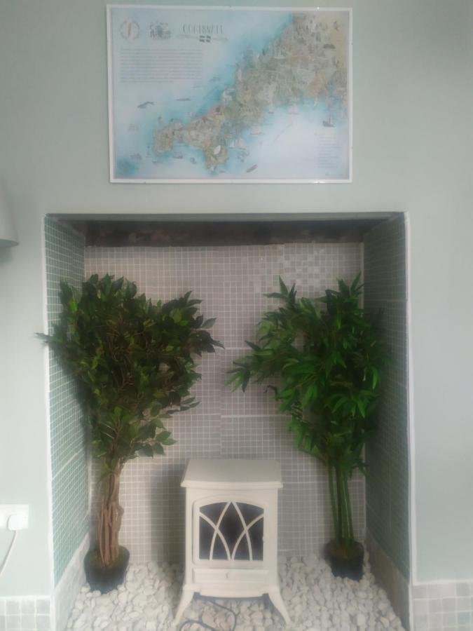 Cosy Wellbeing Stays On Cornish Coast Falmouth Extérieur photo